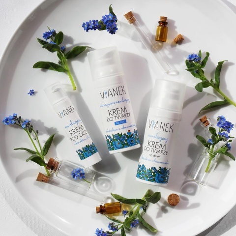 VIANEK Nawilżający krem do twarzy na dzień 50 ml DATA WAŻNOŚCI: 31.05.2026