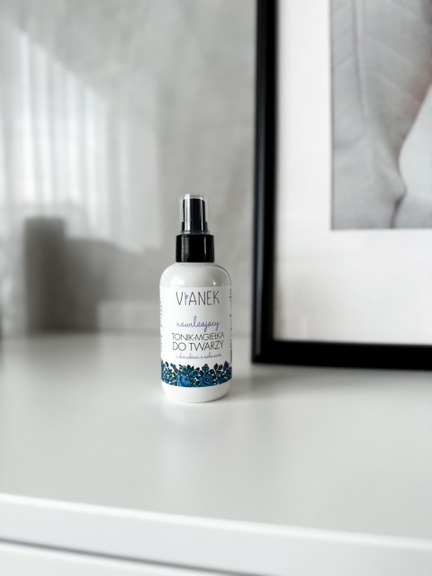 VIANEK Nawilżający tonik-mgiełka do twarzy 150 ml