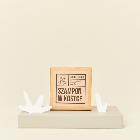 CZTERY SZPAKI Detoksykujący szampon w kostce 75 g