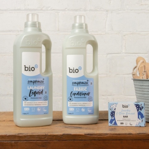 BIO-D Skoncentrowany, Hipoalergiczny Płyn do Płukania Tkanin, Bezzapachowy 1000 ml