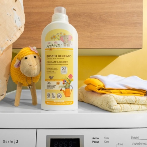 BABY ANTHYLLIS Płyn do prania ubranek dziecięcych i niemowlęcych, tkanin delikatnych 1000 ml USZKODZONE OPAKOWANIE