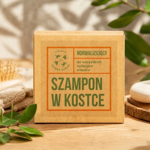 CZTERY SZPAKI Normalizujący szampon w kostce - rozmaryn i mandarynka 75 g